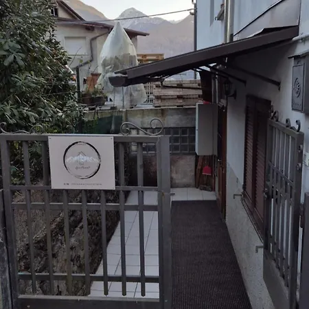 Apartment Typical In Valtellina